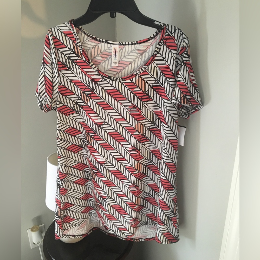 LuLa Roe shirt